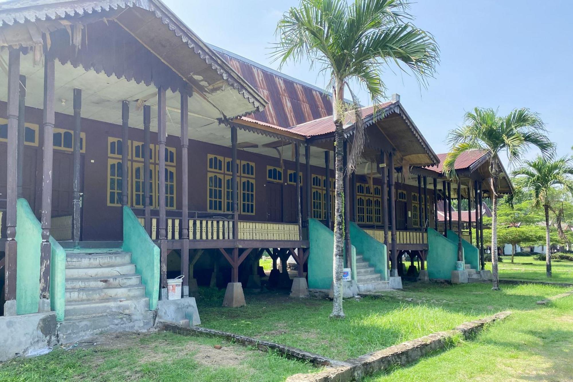 Hotel Pantai Panjang Bengkulu Redpartner Εξωτερικό φωτογραφία